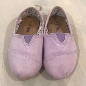 XOXO girls shoes size 1